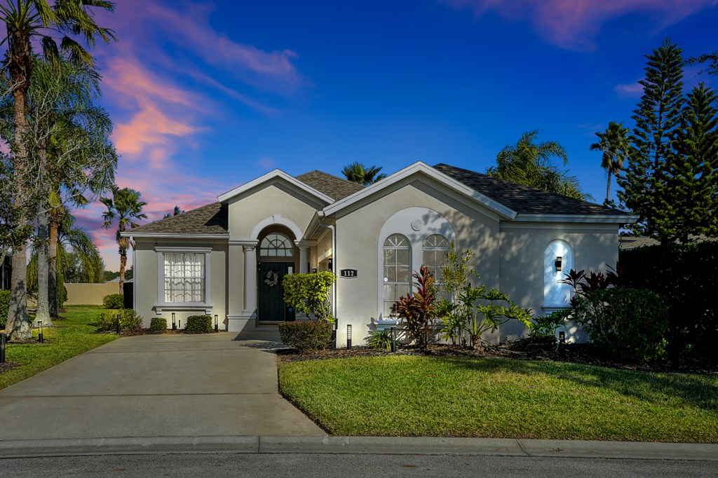 4 bedrooms / 3 bathrooms, sleeps 10 - Main Image