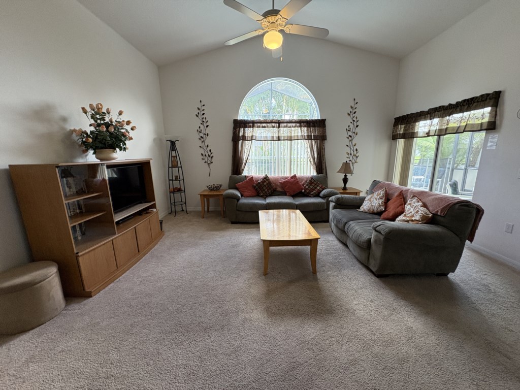 3 bedrooms / 2 bathrooms, sleeps 6 - Image 5