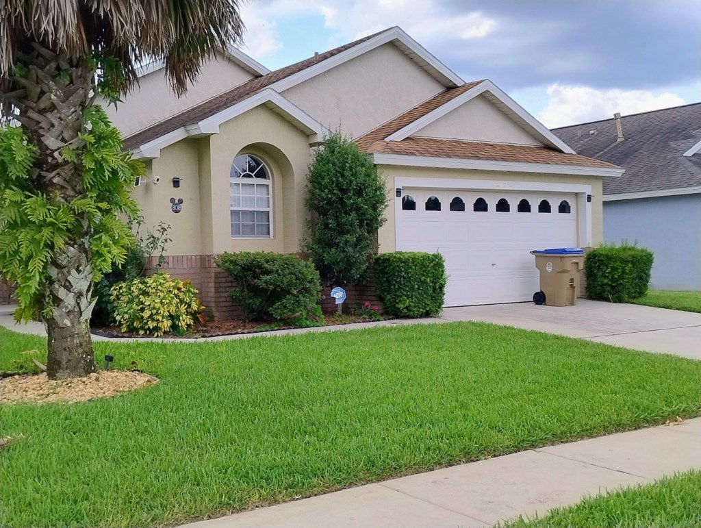 4 bedrooms / 3 bathrooms, sleeps 10 - Main Image