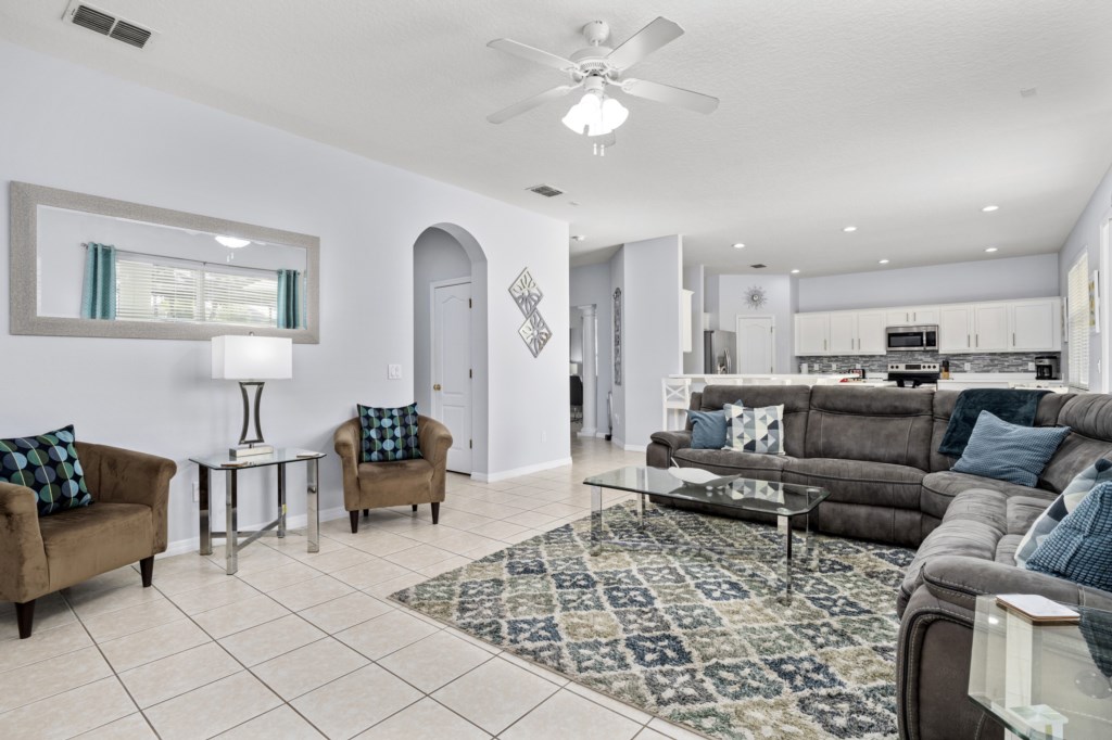 5 bedrooms / 4 bathrooms, sleeps 10 - Image 5
