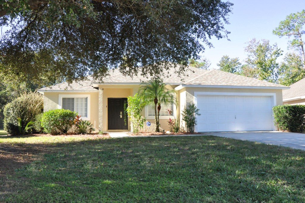 4 bedrooms / 2 bathrooms, sleeps 8 - Image 2