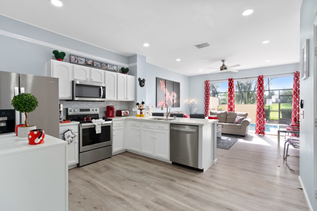 3 bedrooms / 3 bathrooms, sleeps 7 - Image 2