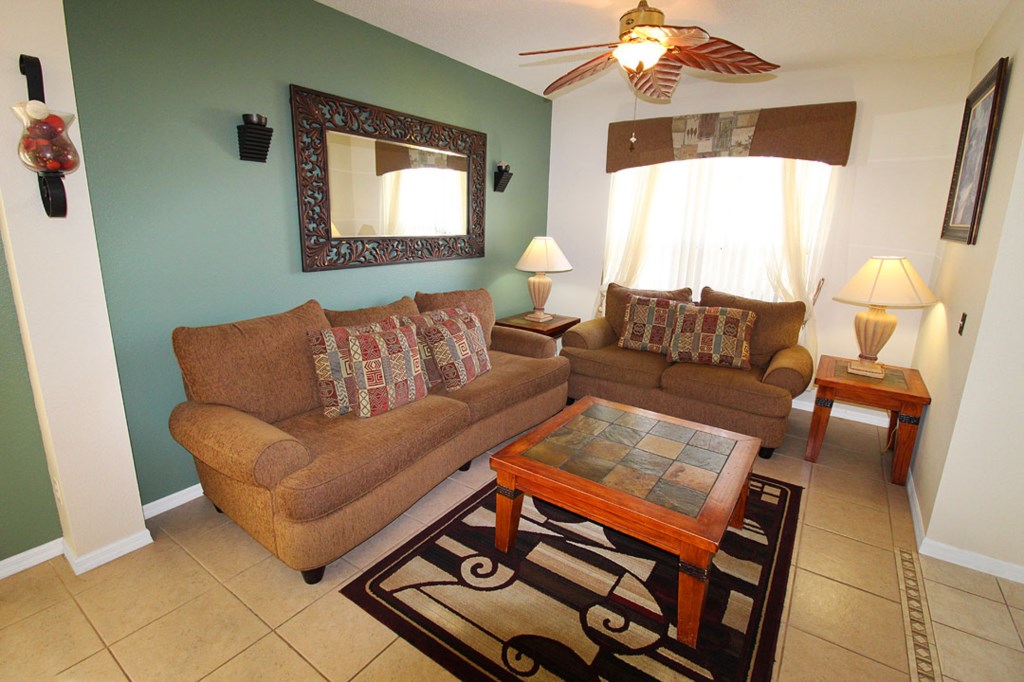 7 bedrooms / 4.5 bathrooms, sleeps 14 - Image 5