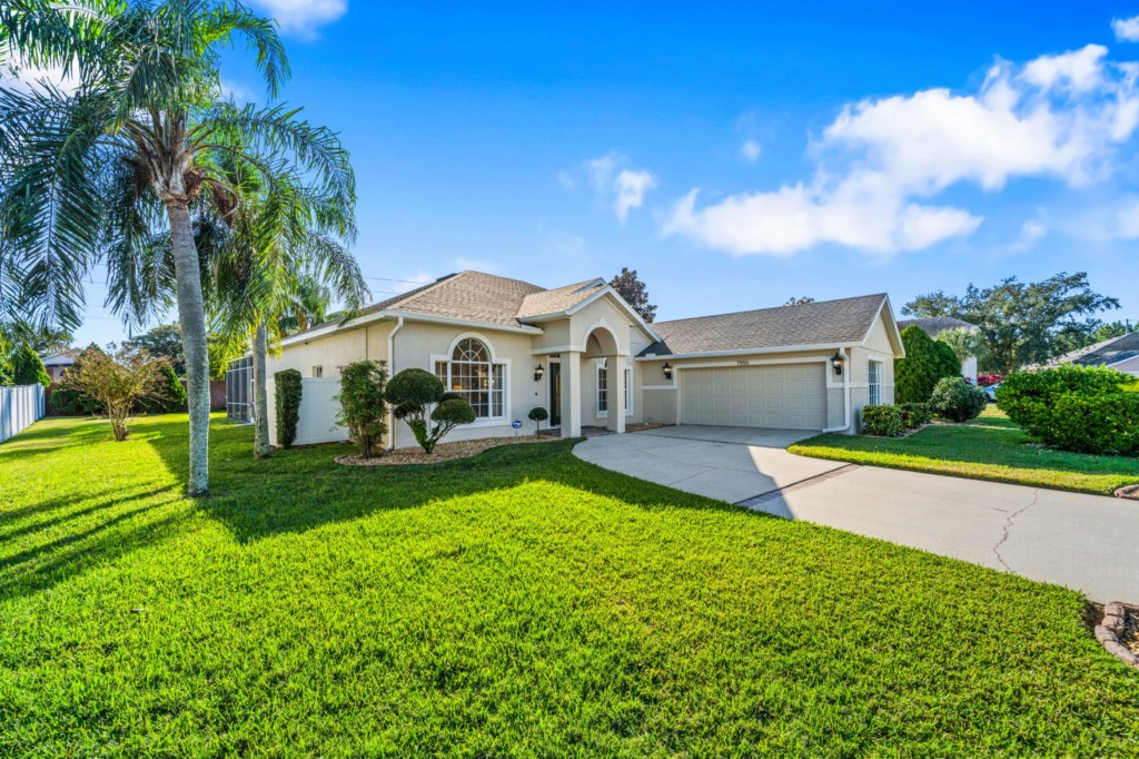 4 bedrooms / 3 bathrooms, sleeps 10 - Image 2