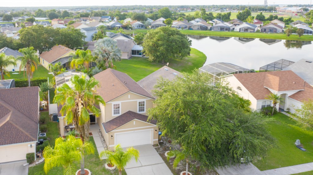 3 bedrooms / 2.5 bathrooms, sleeps 6 - Main Image